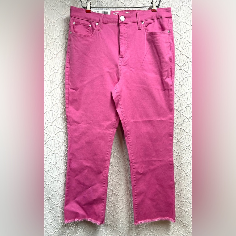 NWT Seven7 Size 12 Fuchsia Kick Flare High Rise Crop Pants
